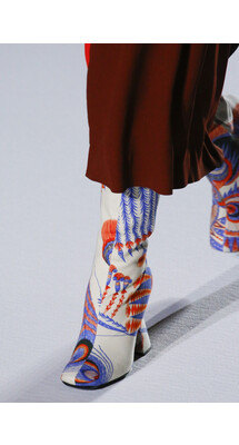 Details Dries Van Noten Fall 2018 Ready-to-Wear , Детали коллекции Дрис Ван Нотен осень зима 2018 , Fashion show , неделя моды в Париже , PFW , Paris Fashion Week , Mainstyles